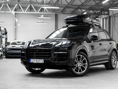 Porsche Cayenne III SUV Facelifting 3.0 353KM 2023