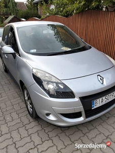 Renault scenic 3 2010 gaz