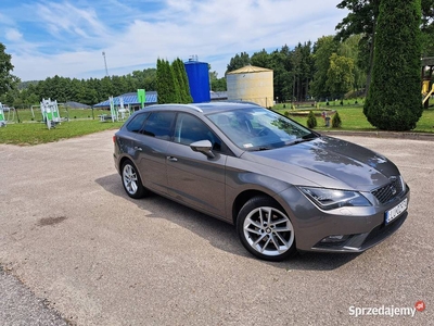 Seat Leon 2.0 tdi 150 km panorama full led