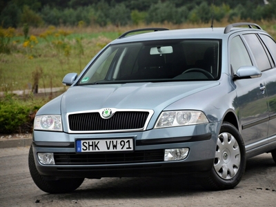 Skoda Octavia II Kombi 1.6 MPI 102KM 2007