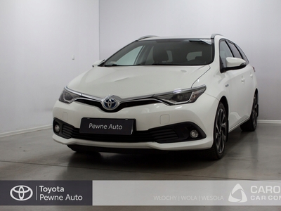 Toyota Auris II Touring Sports Facelifting 1.8 Hybrid 136KM 2015