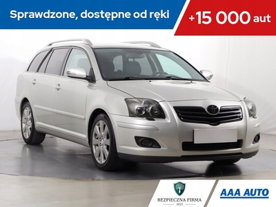 Toyota Avensis II Kombi 2.0 D-4D 126KM 2008