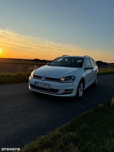 Volkswagen Golf VI 1.6 TDI Highline