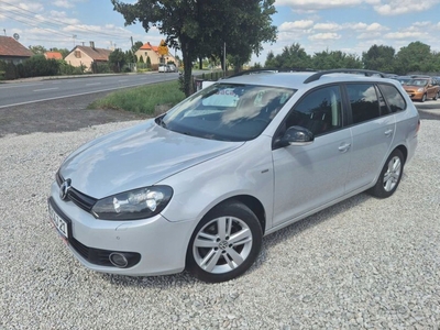 Volkswagen Golf VI Variant 1.6 TDI-CR DPF BlueMotion 105KM 2012