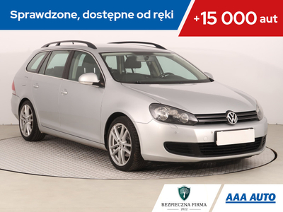 Volkswagen Golf VI Variant 1.6 TDI-CR DPF BlueMotion 105KM 2012