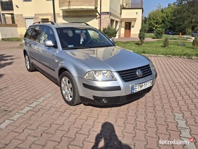 Volkswagen Passat 1.9tdi kombi 2003rok