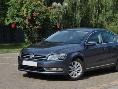 Volkswagen Passat B7 Limousine 2.0 TDI CR DPF BlueMotion 140KM 2013