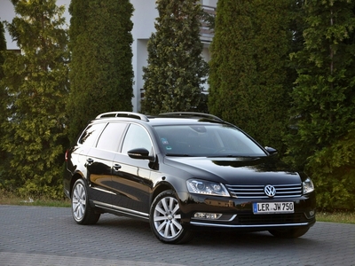 Volkswagen Passat B7 Variant 2.0 TDI CR DPF BlueMotion 140KM 2011