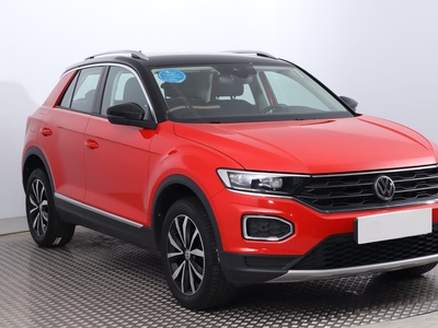 Volkswagen T-Roc , Salon Polska, 1. Właściciel, Serwis ASO, Automat, Navi,