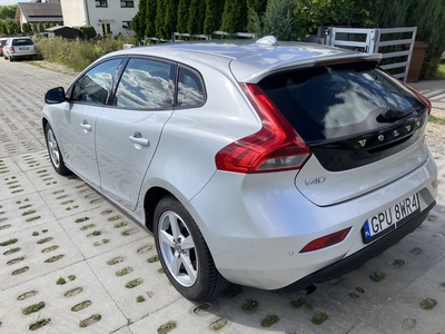 Volvo V40 II D3 150 KM