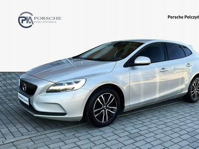 Volvo V40 II Hatchback Facelifting 2.0 D3 150KM 2017