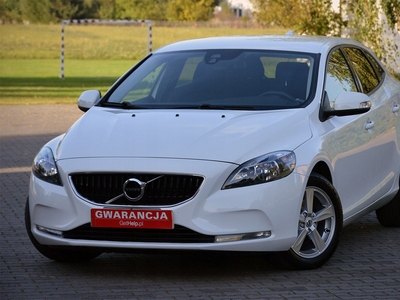 Volvo V40 II Hatchback Facelifting 2.0 D3 150KM 2018