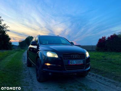 Audi Q7 4.2 FSI Quattro Tiptr