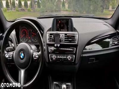 BMW Seria 1 118i Sport Line