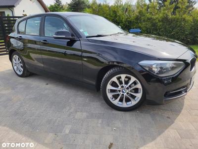 BMW Seria 1 120d Sport Line