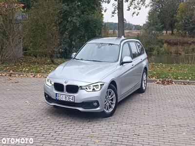 BMW Seria 3 316d Touring Luxury Line