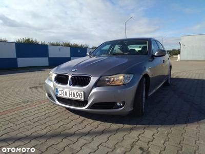 BMW Seria 3 318d