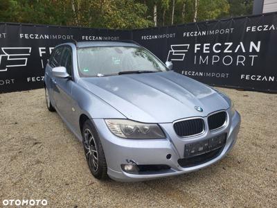 BMW Seria 3 318d DPF Touring