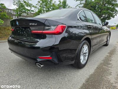 BMW Seria 3 318d MHEV Advantage