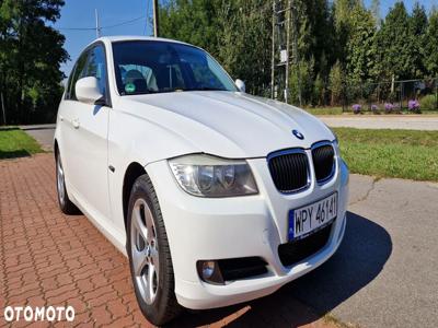 BMW Seria 3 318i