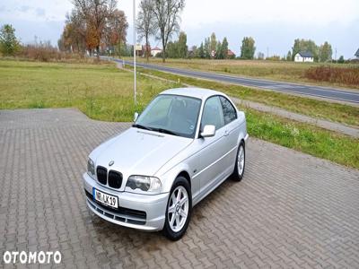 BMW Seria 3 318i