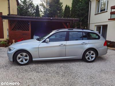 BMW Seria 3 318i