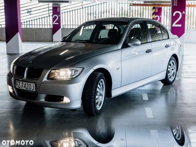 BMW Seria 3 318i