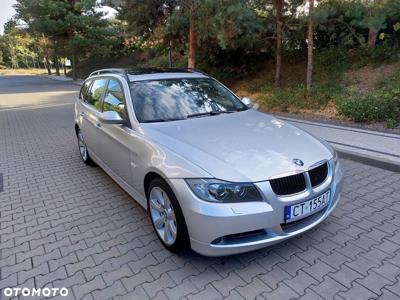 BMW Seria 3 318i