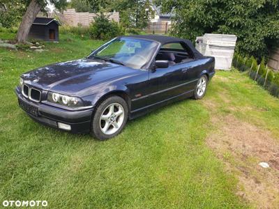 BMW Seria 3 318i Cabriolet