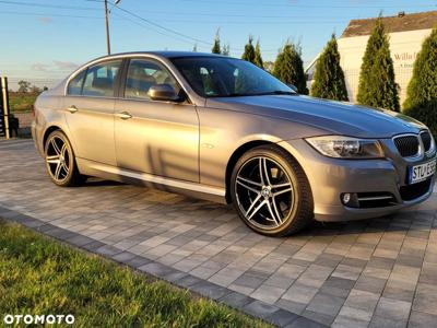 BMW Seria 3 320d DPF Edition Lifestyle