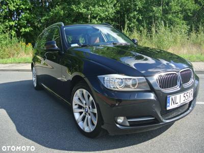 BMW Seria 3 320d DPF Touring Edition Exclusive