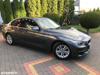 BMW Seria 3 320d Efficient Dynamic Edition Luxury Line