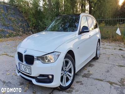 BMW Seria 3 320d Efficient Dynamics Sport Line