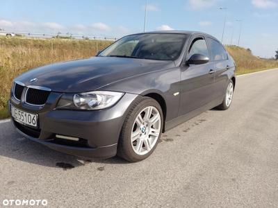 BMW Seria 3 320i