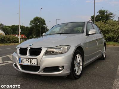 BMW Seria 3 320i Touring