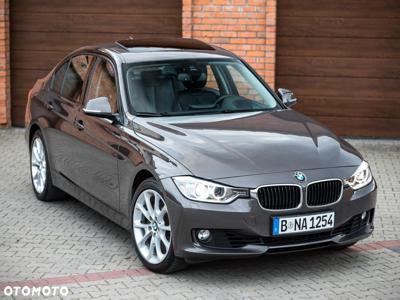 BMW Seria 3 328i Sport-Aut