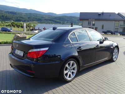 BMW Seria 5 525xi