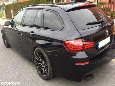 BMW Seria 5 535d xDrive Touring Sport-Aut Modern Line