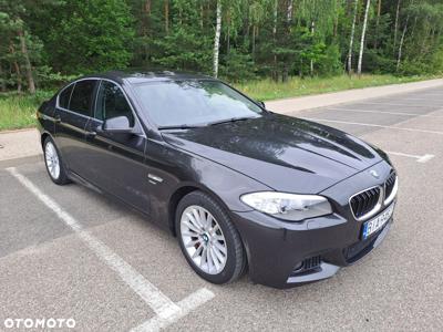 BMW Seria 5 535i xDrive Luxury Line