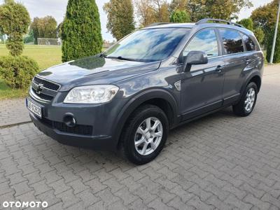 Chevrolet Captiva 2.4 2WD 7 Sitzer LS Family Edition