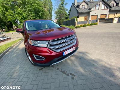 Ford EDGE 2.0 TDCi Twin-Turbo 4WD Titanium