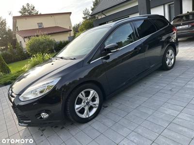 Ford Focus Turnier 1.0 EcoBoost Start-Stopp-System Champions Edition