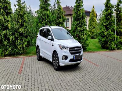 Ford Kuga 1.5 EcoBoost 2x4 ST-Line