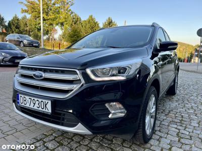 Ford Kuga 1.5 EcoBoost 2x4 Titanium