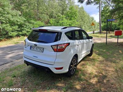 Ford Kuga 2.0 TDCi 4x4 ST-Line