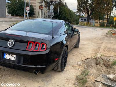 Ford Mustang 3.7 V6 Premium