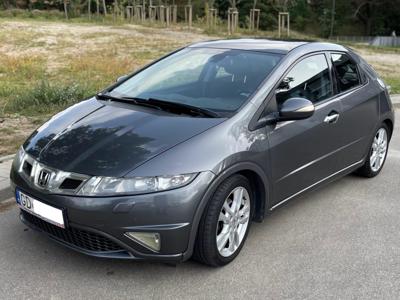 Honda Civic 1.8 Executive