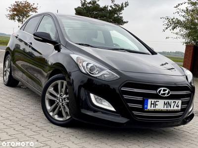 Hyundai I30 blue 1.6 GDI Passion