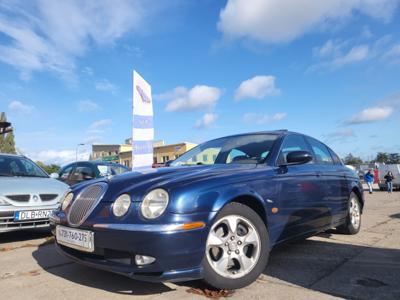 Jaguar S- Type. Gaz