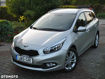 Kia Ceed 1.6 GDI ISG SW Dream Team Edition